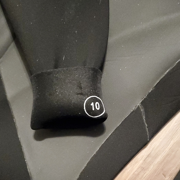 Women's Axis Back Zip Black Full-Length Wet Suit 3/2mm - Picture 16 of 16